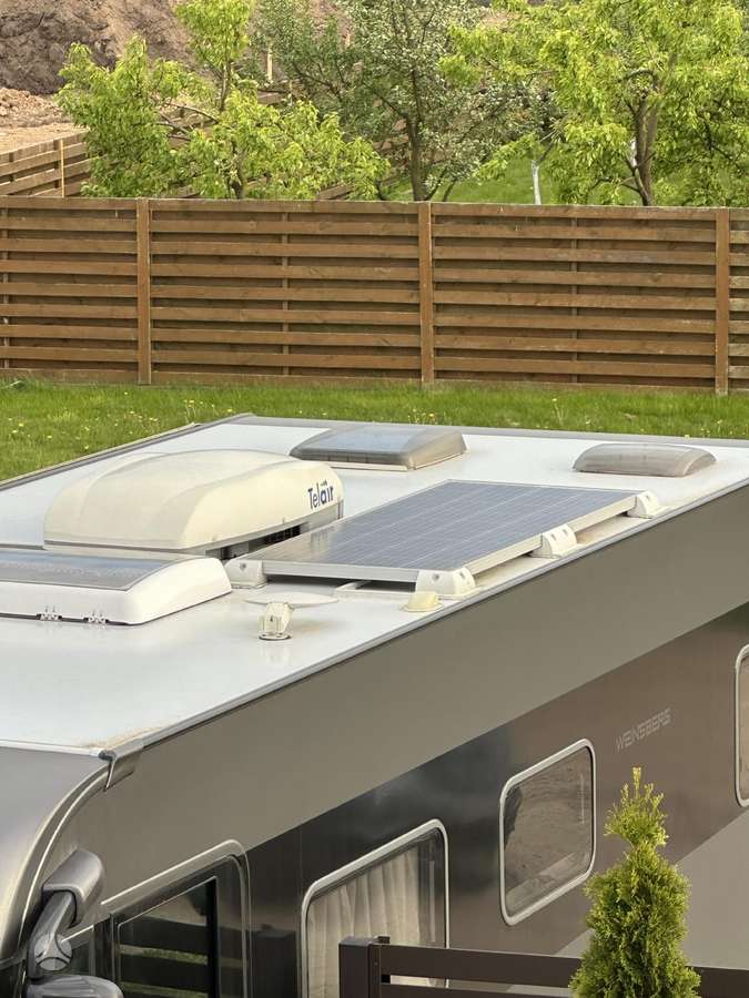 Weinsberg 650MEG, туристическиe автомобили