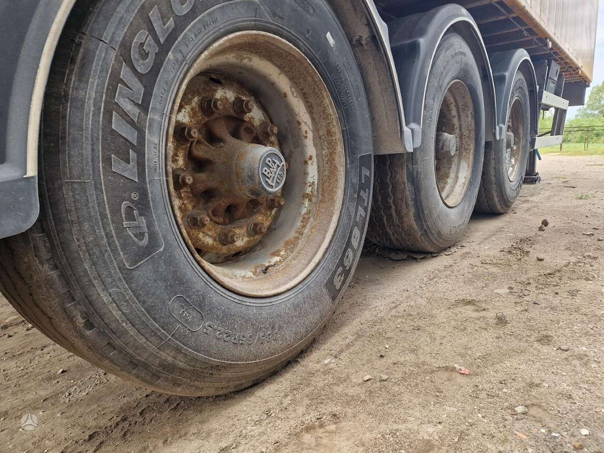 MEGA, самосвалы