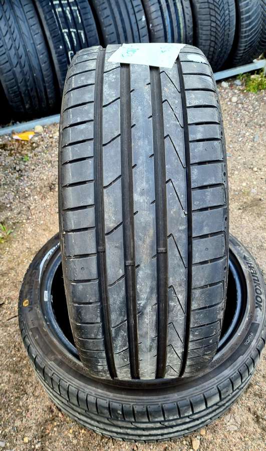 Hankook, summer 235/40 R19