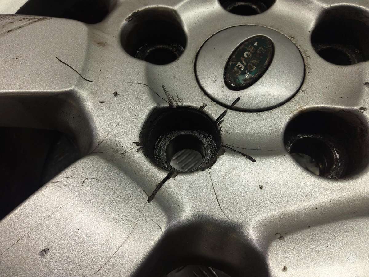 Land Rover, light alloy, R19