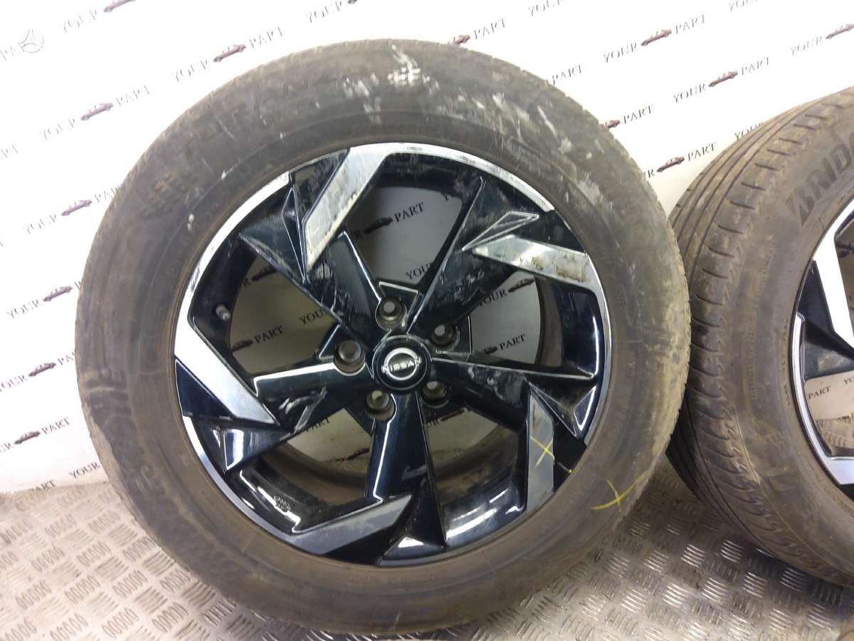 Nissan, lengvojo lydinio, R17