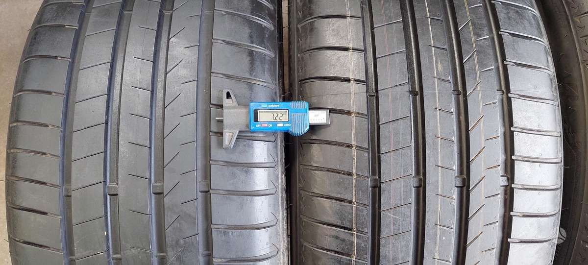 Bridgestone, летние 285/35 R22