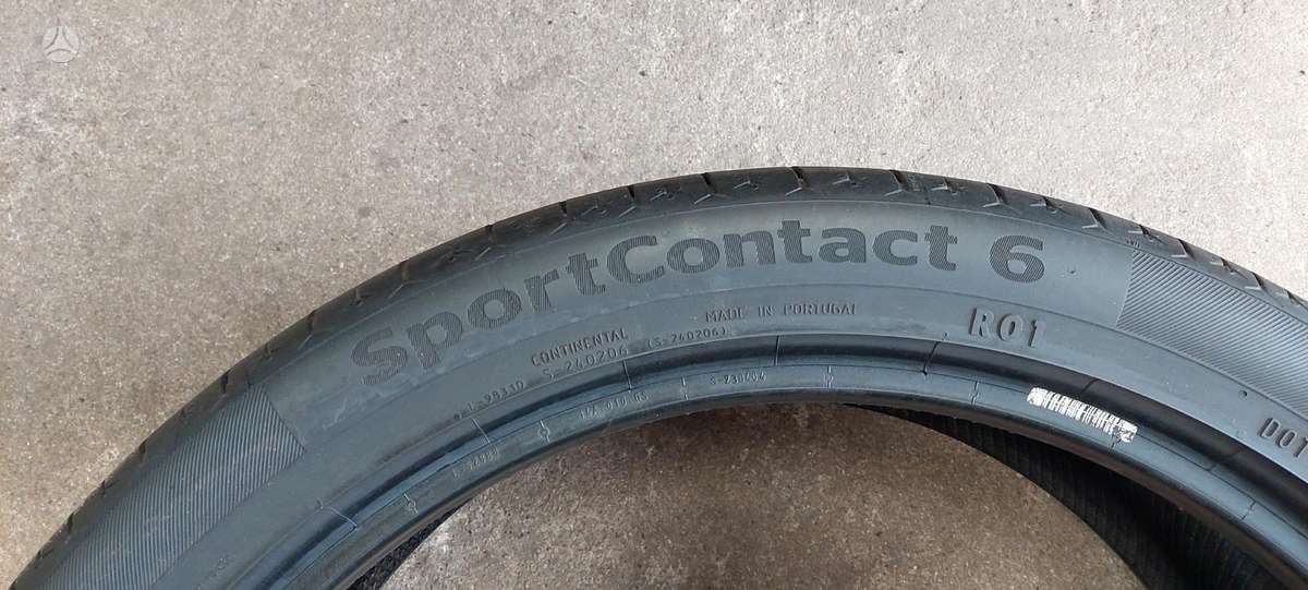 Continental, vasaras 255/40 R21