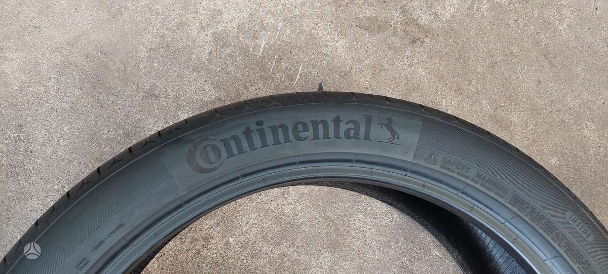 Continental, vasaras 255/40 R21