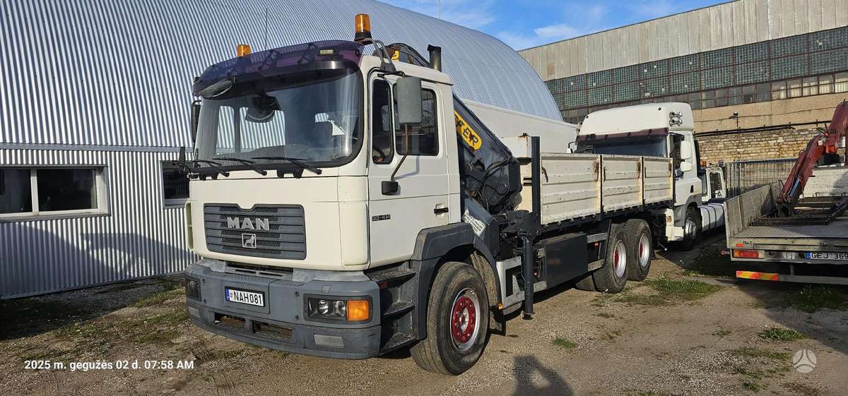 MAN 33.414, dumpers with crane
