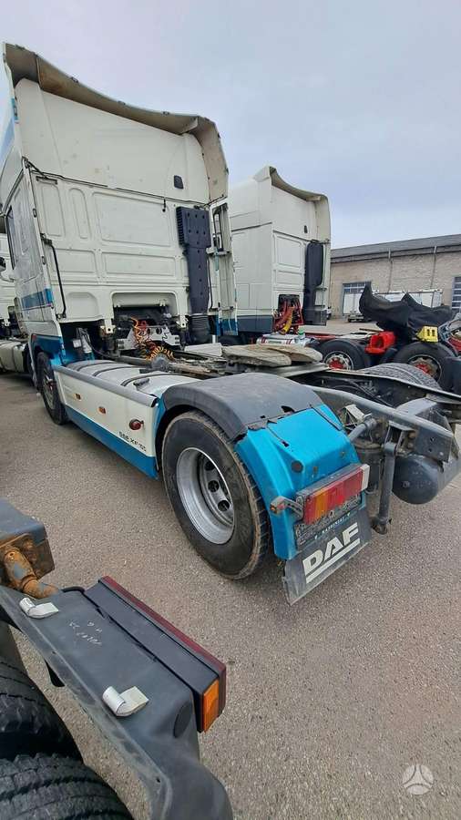 DAF FT XF105, vilkikai