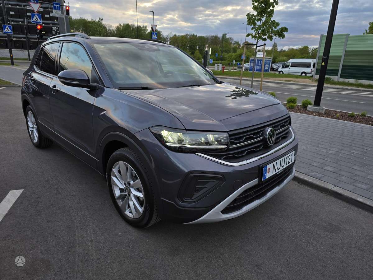 Volkswagen T-Cross, Внедорожник / Кроссовер