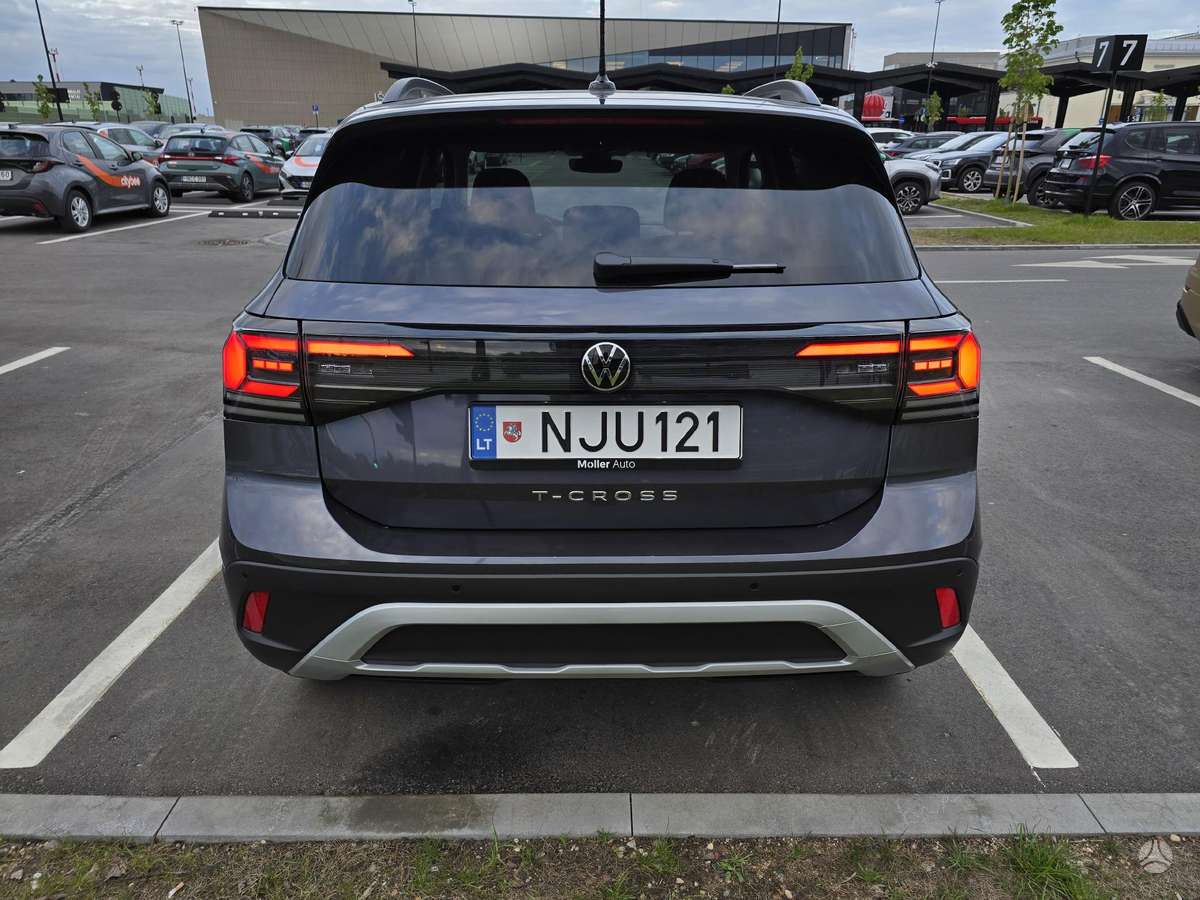 Volkswagen T-Cross, Внедорожник / Кроссовер