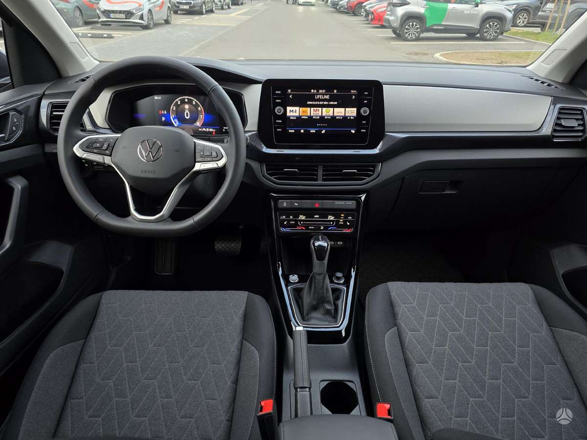 Volkswagen T-Cross, Внедорожник / Кроссовер
