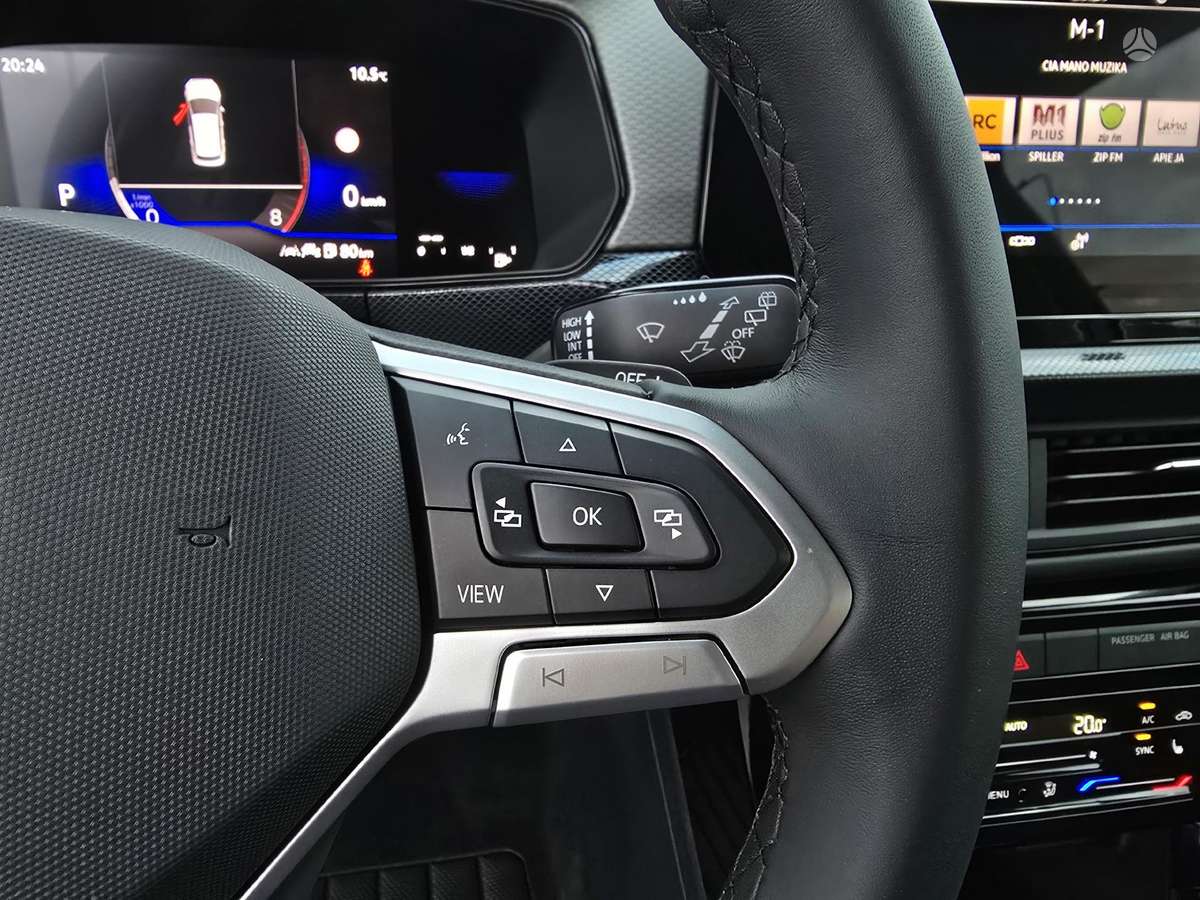 Volkswagen T-Cross, off-road / crossover
