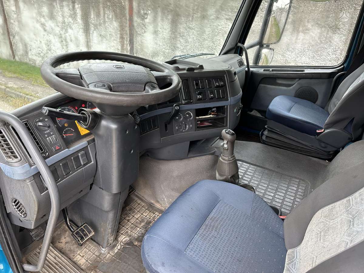 Volvo FH 440  6x4, no sleeping space