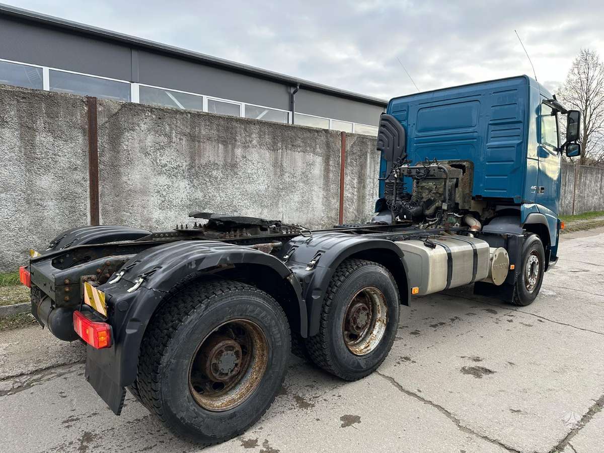 Volvo FH 440  6x4, no sleeping space