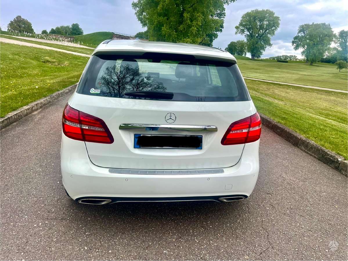 Mercedes-Benz B200, 2.0 l., Минивэн