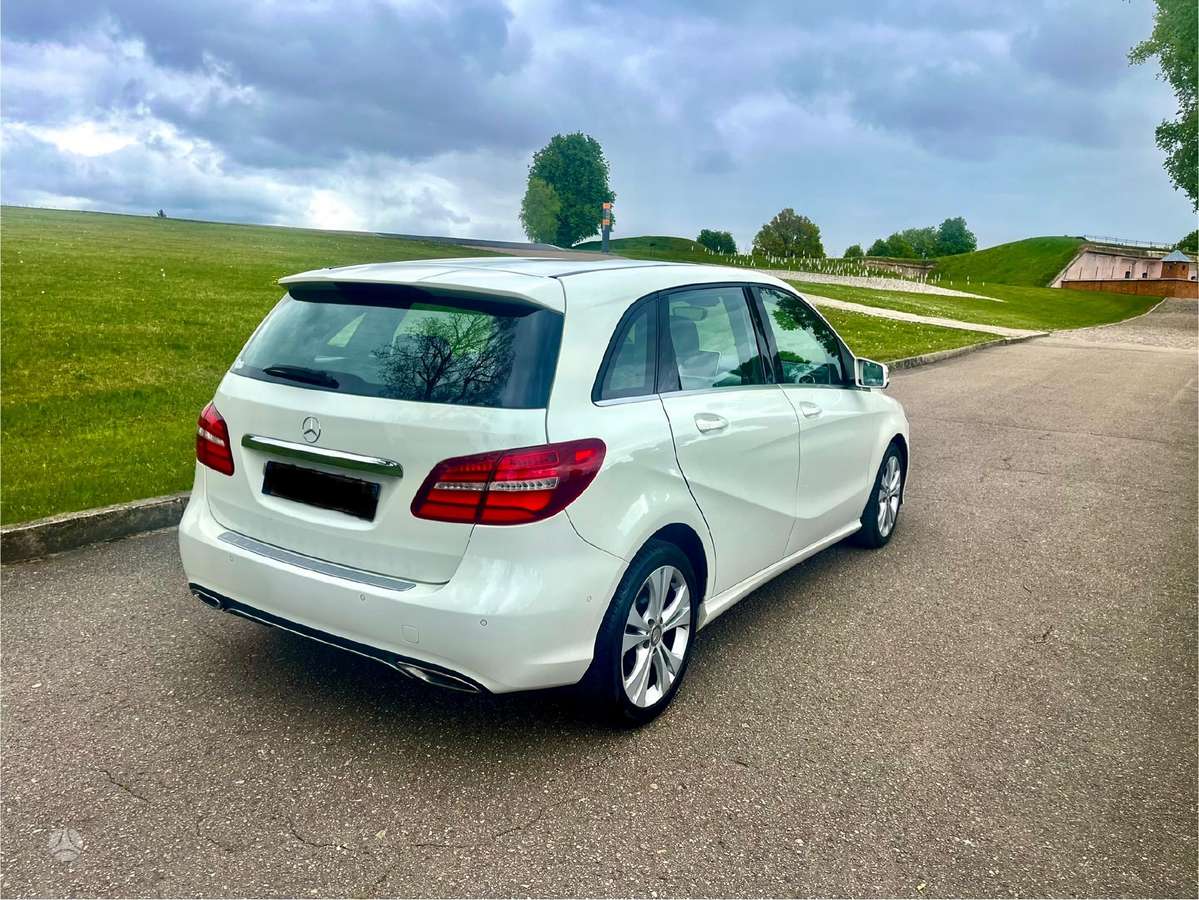 Mercedes-Benz B200, 2.0 l., Минивэн