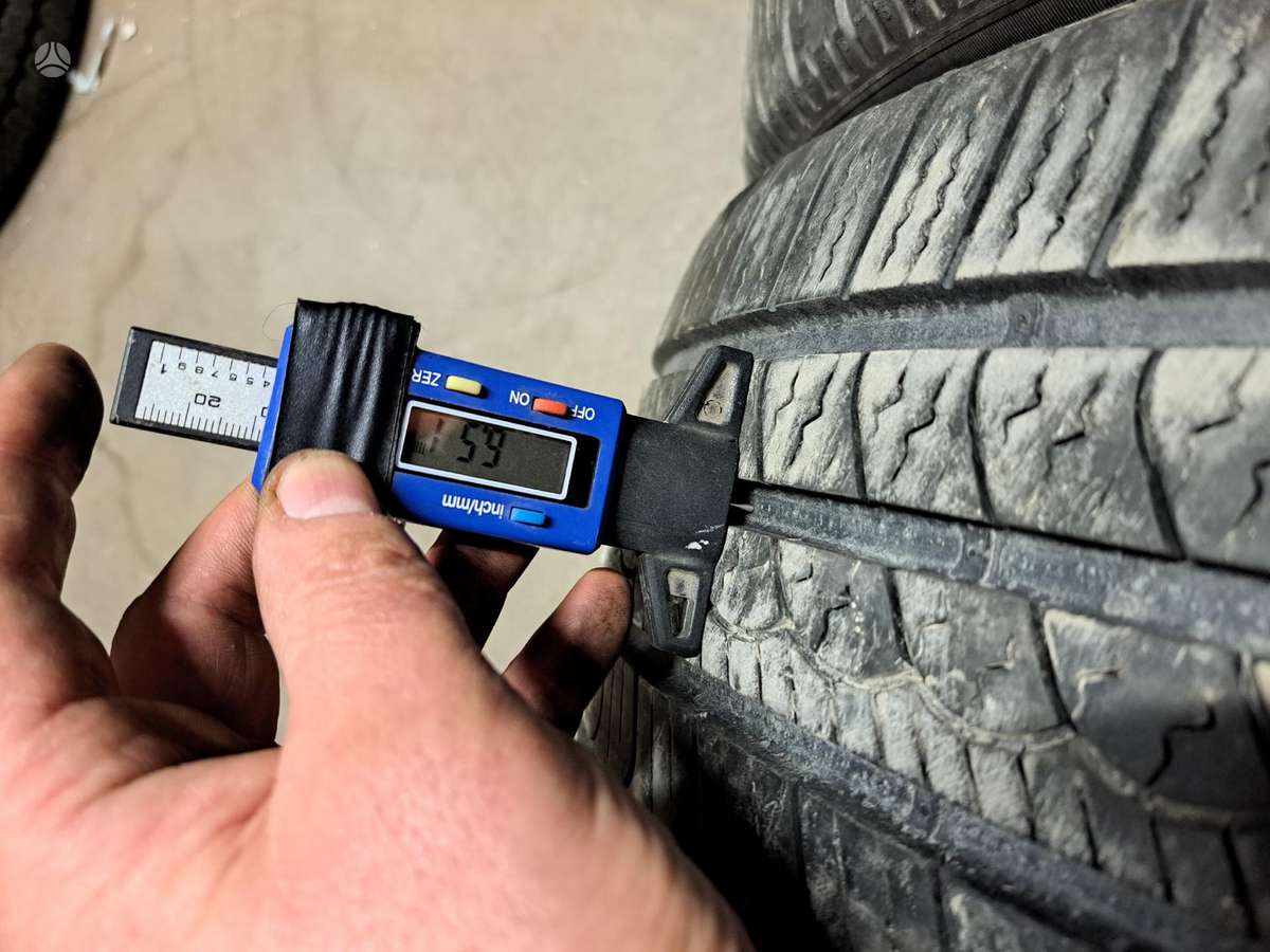 Pirelli, summer 225/50 R18