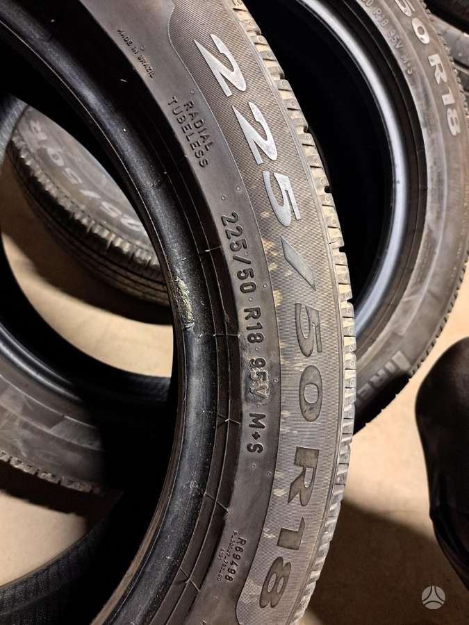 Pirelli, summer 225/50 R18