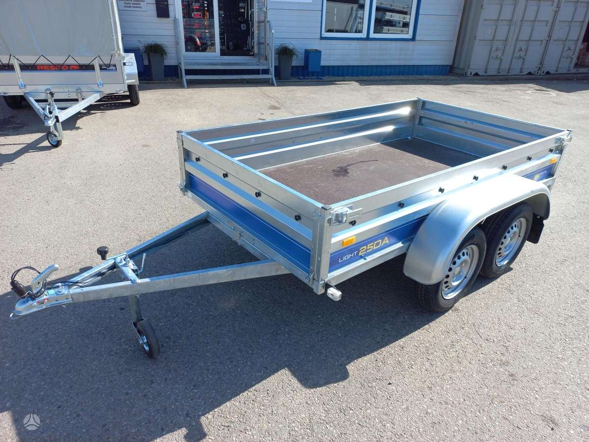 Vesta L25DA, passenger car trailers