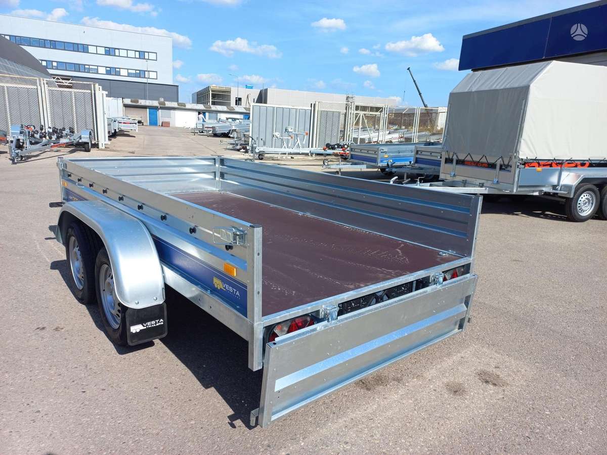 Vesta L30DA, passenger car trailers