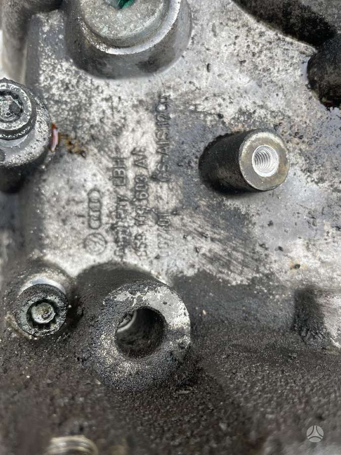 Audi Q7, Bwn, variklio detalės