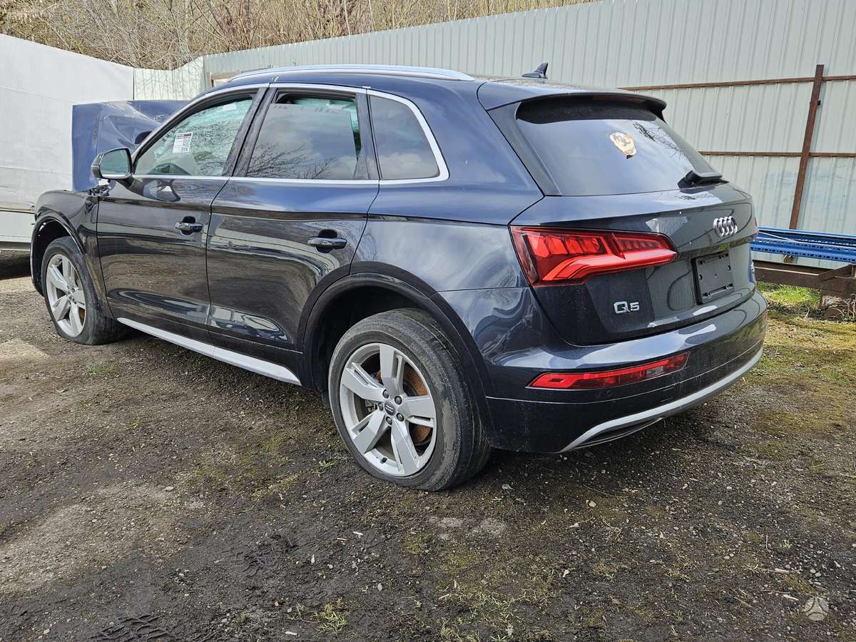 Audi Q5 Rida 42066 myliu engine code dayb gearbox code sux color