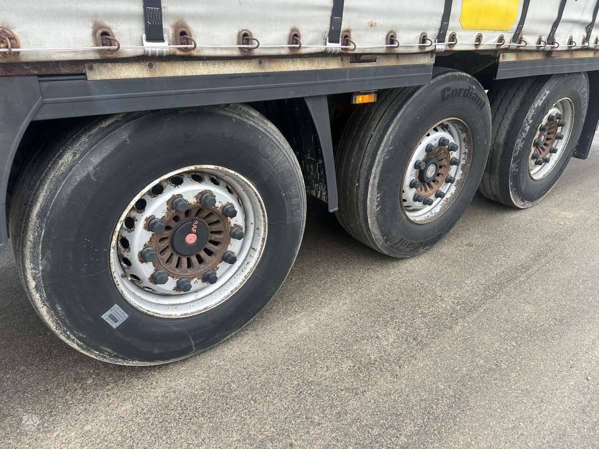 Krone SAF DISC, užuolaidinės / tentinės