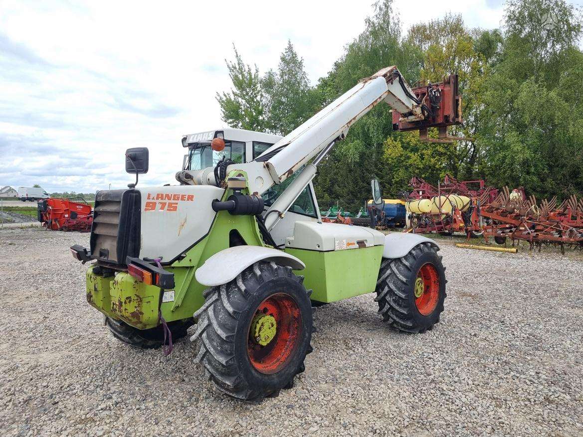 Claas Ranger 975, traktori