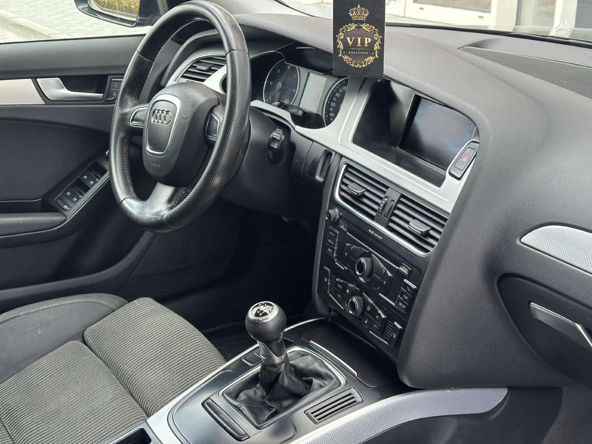 Audi A4, 2.0 l., universalas