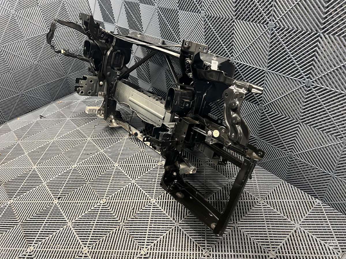 BMW XM детали кузова