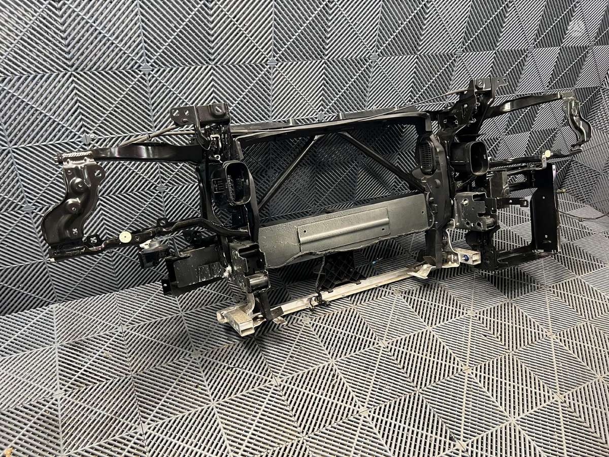 BMW XM детали кузова