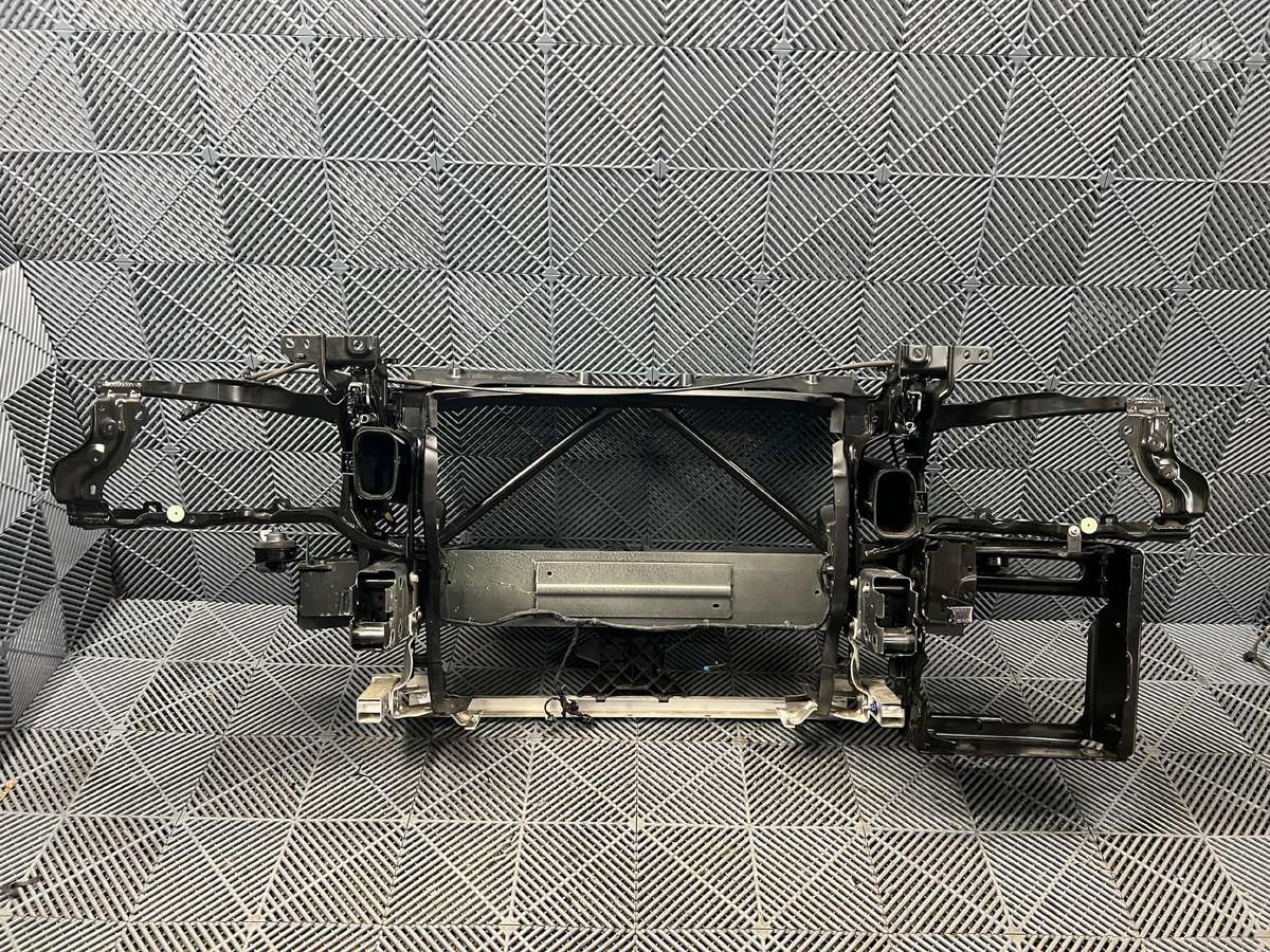 BMW XM детали кузова