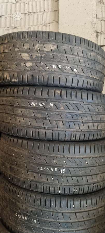 General, summer 245/45 R19