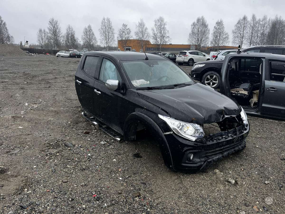 Fiat Fullback детали кузова
