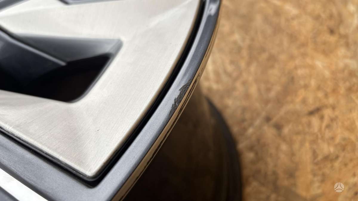 BMW 7 serija, 5A19DF5, Cen26217