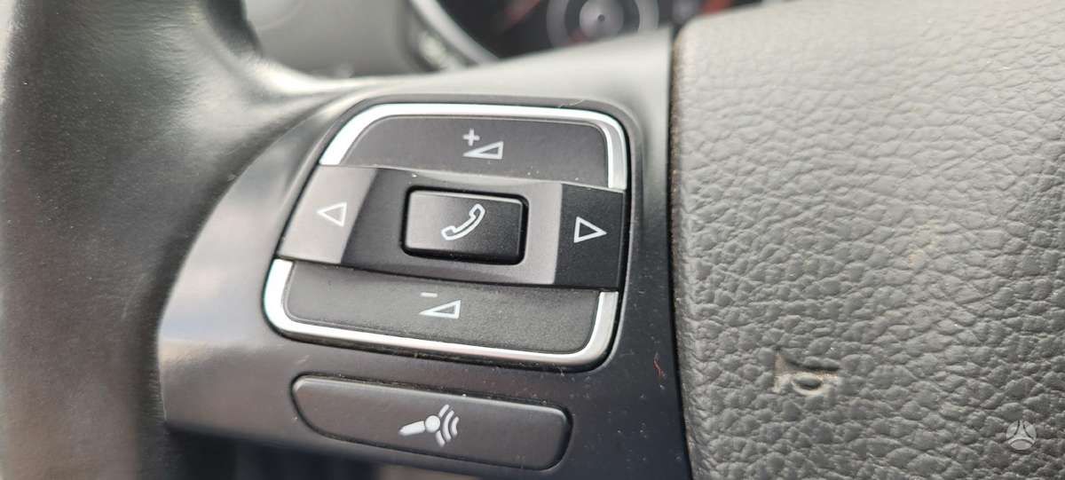 Volkswagen Golf, 1.2 l., hatchback