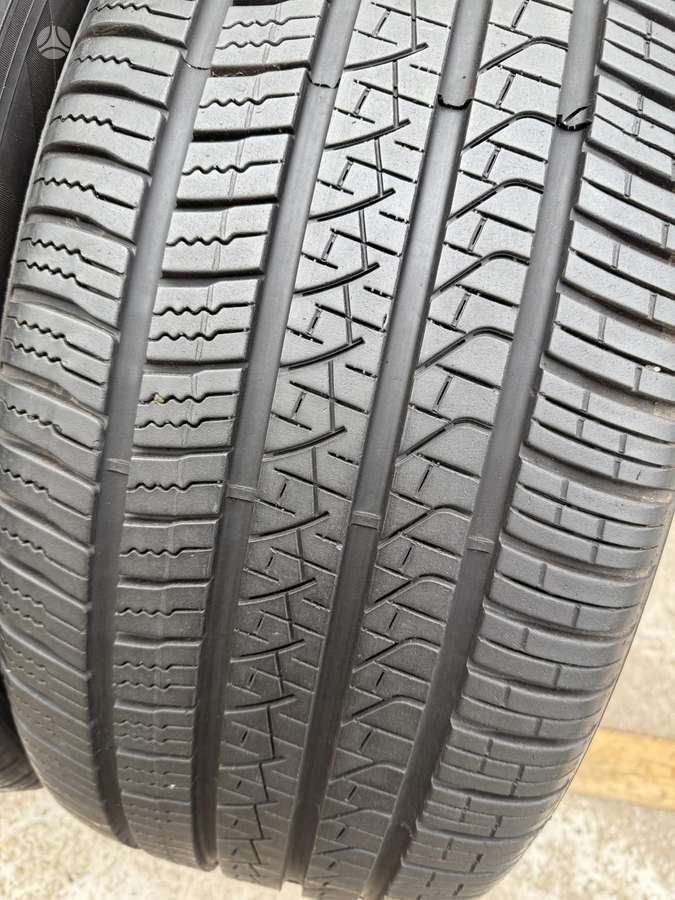 Pirelli Scorpion zero/Mo, всесезонные 275/50 R20