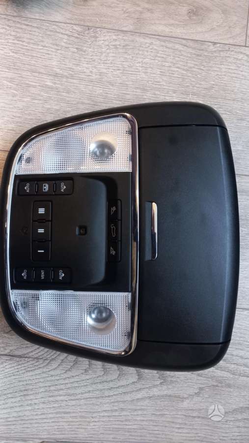 Jeep Grand Cherokee lights