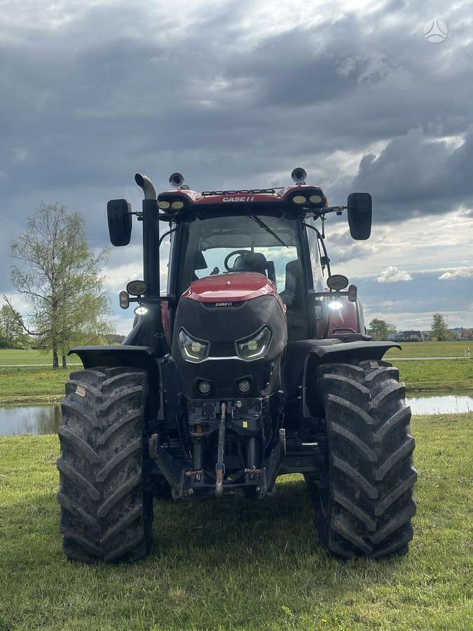 Case-IH Optum 300 CVX, tractors