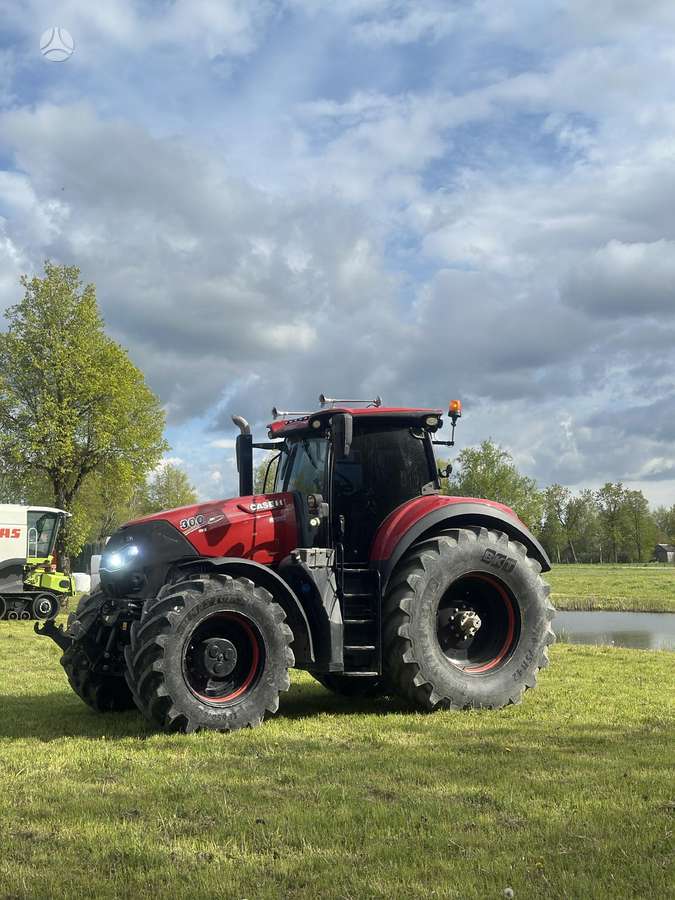 Case-IH Optum 300 CVX, тракторы