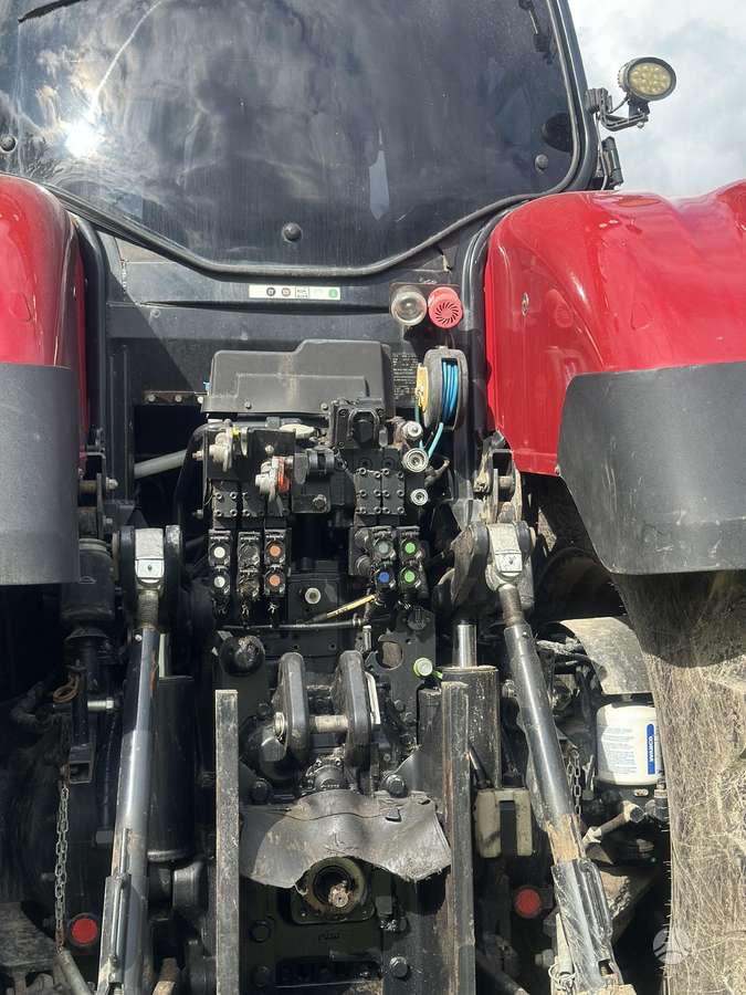 Case-IH Optum 300 CVX, tractors