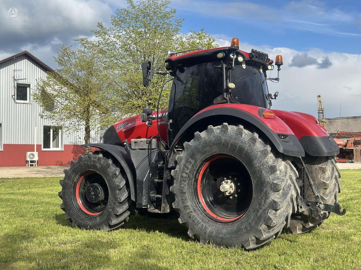 Case-IH Optum 300 CVX, tractors