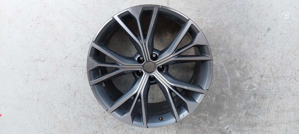 Audi Q8, 4M8601025S, Cen15403