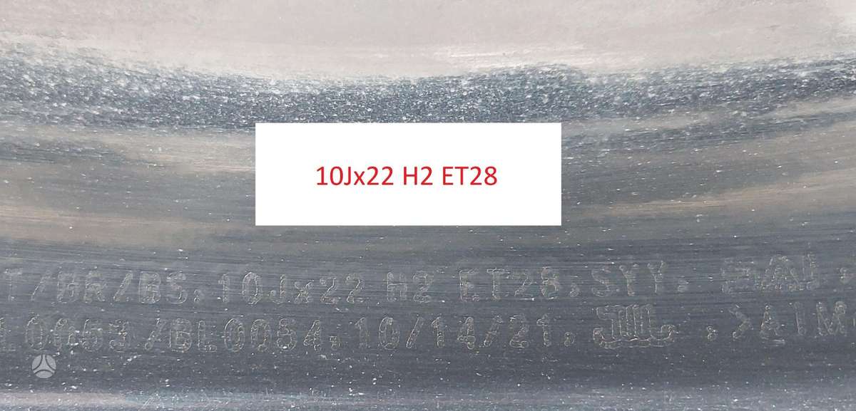 Bentley Bentayga, 36A601025S, Cen15405