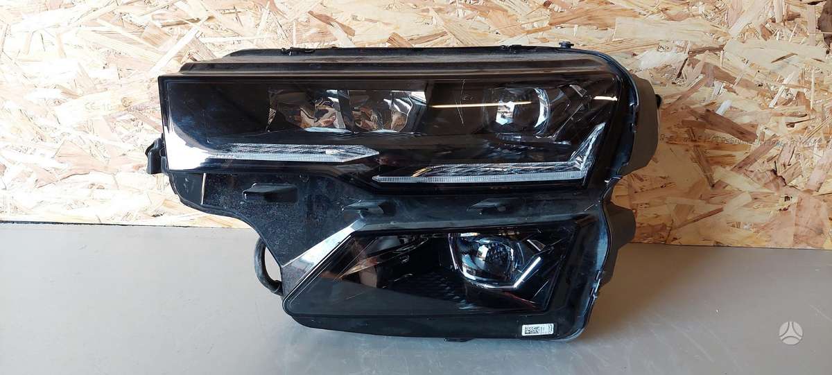 Skoda Karoq Cen15551