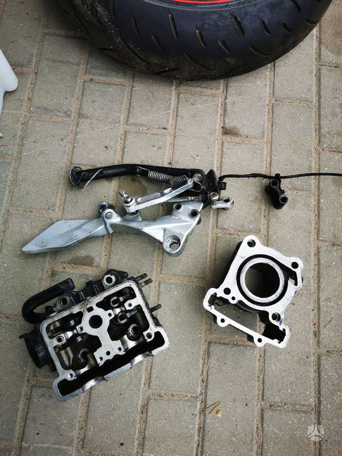KTM Duke, street / classic