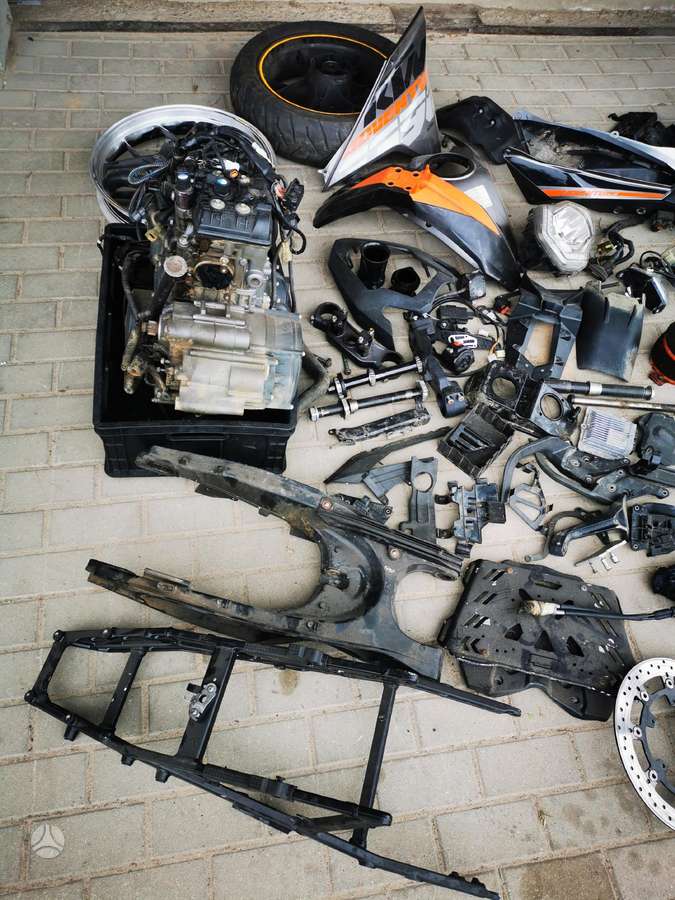 KTM Adventure, touring / sport touring