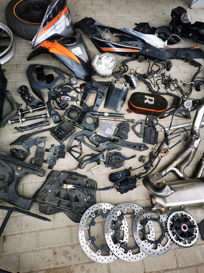 KTM Adventure, touring / sport touring