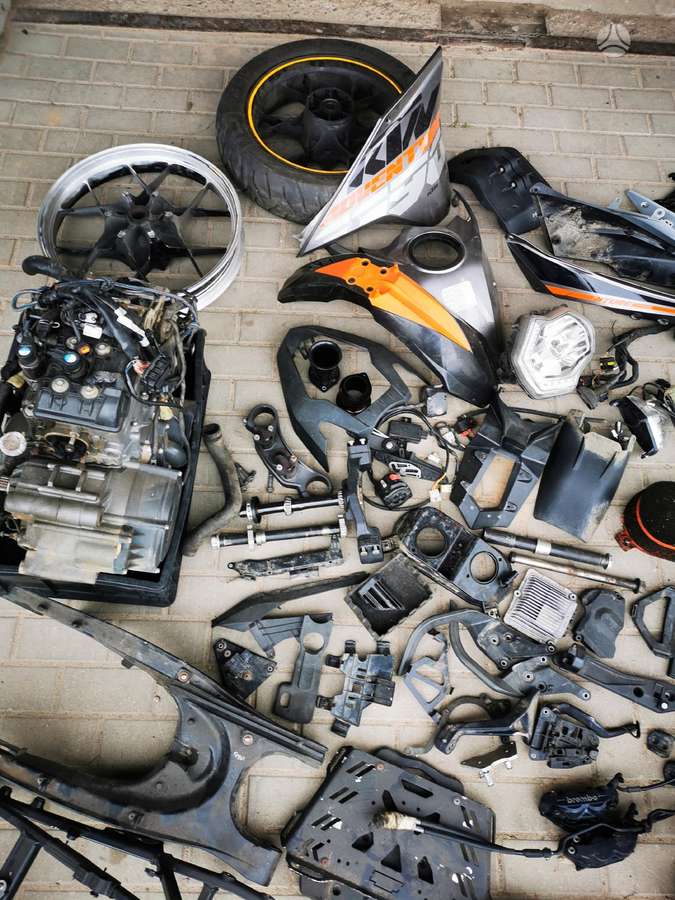 KTM Adventure, touring / sport touring
