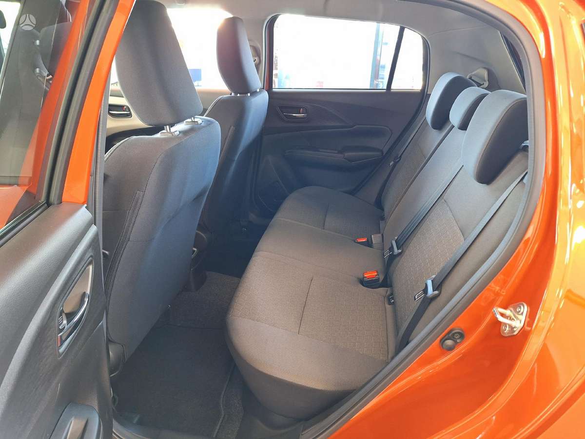 Suzuki Swift, 1.2 l., Хэтчбек