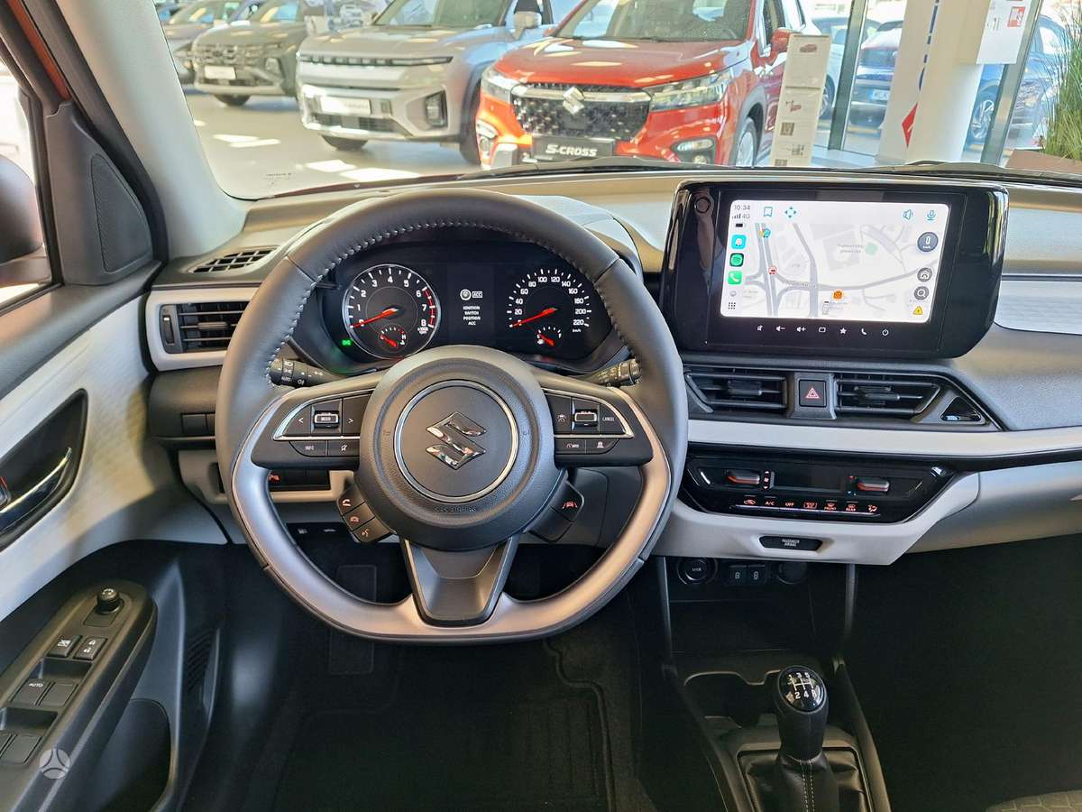 Suzuki Swift, 1.2 l., Хэтчбек