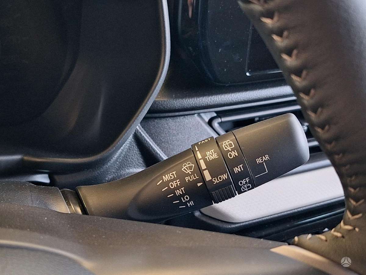 Suzuki Swift, 1.2 l., Хэтчбек